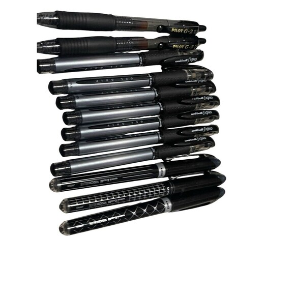 Lot of 12 uni-ball Mix Uni-ball / Signo Rollerball Pens Black Ink - Picture 2 of 7